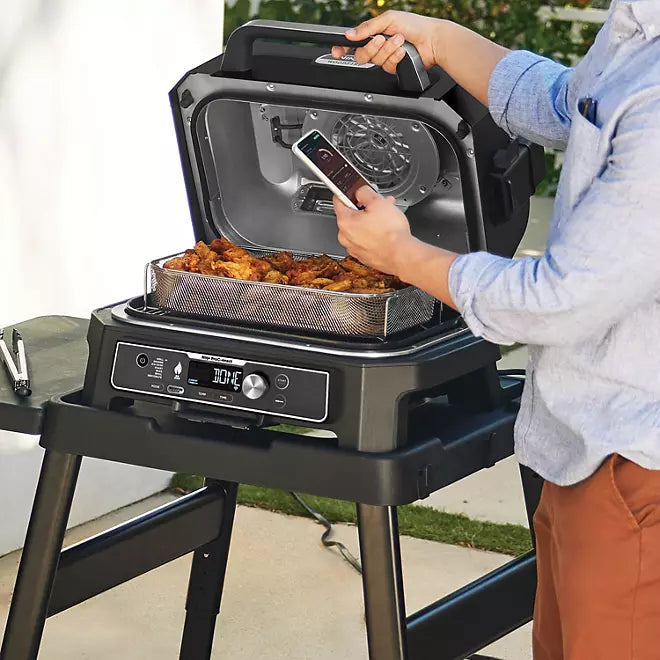 Ninja Woodfire Pro Connect Premium XL Outdoor Grill & Smoker