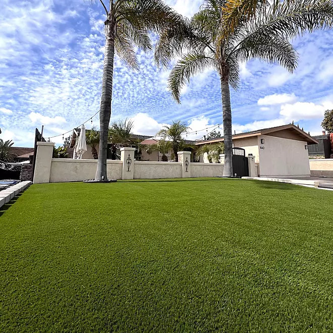 Evergreen Artificial Grass Roll Model # SCGRA0424 SIZE 7.38"x11.68"